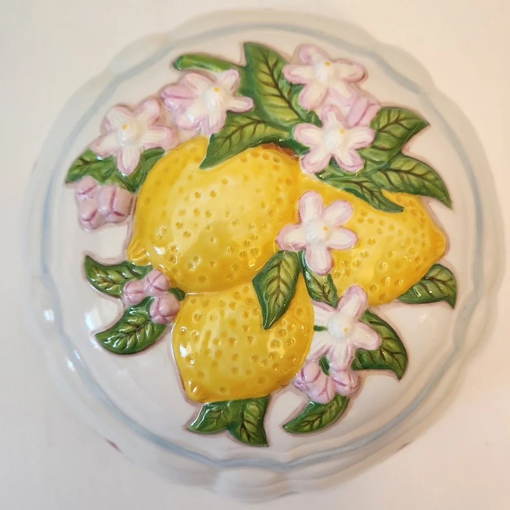 Vintage 1986 Le Cordon Bleu Franklin Mint Lemon Ceramic Jelly Mold Wall Hanging